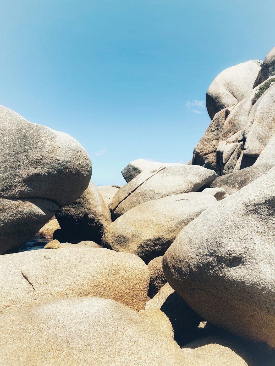 Rounded coastal granite boulders at Wilsons Promontory