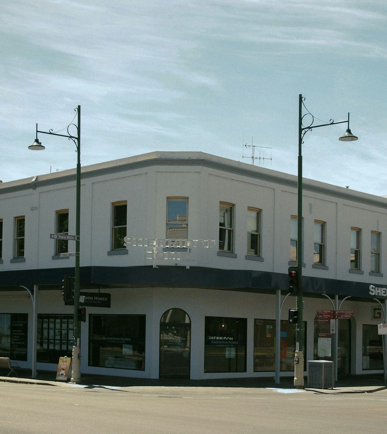 A historic corner building on a Bendigo street