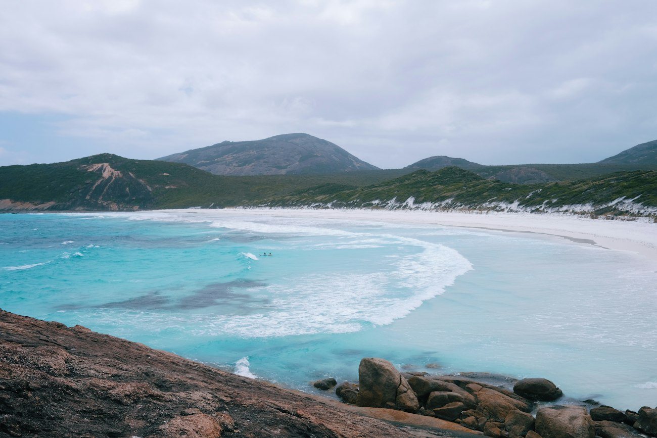 A bright turquoise bay near Esperance